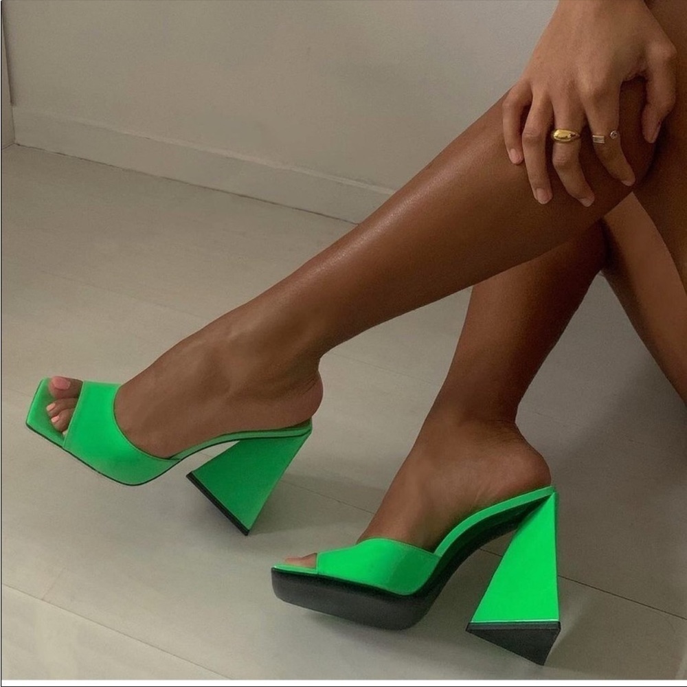 Attico Devon Patent Leather Mule Sandals – Size 37.5